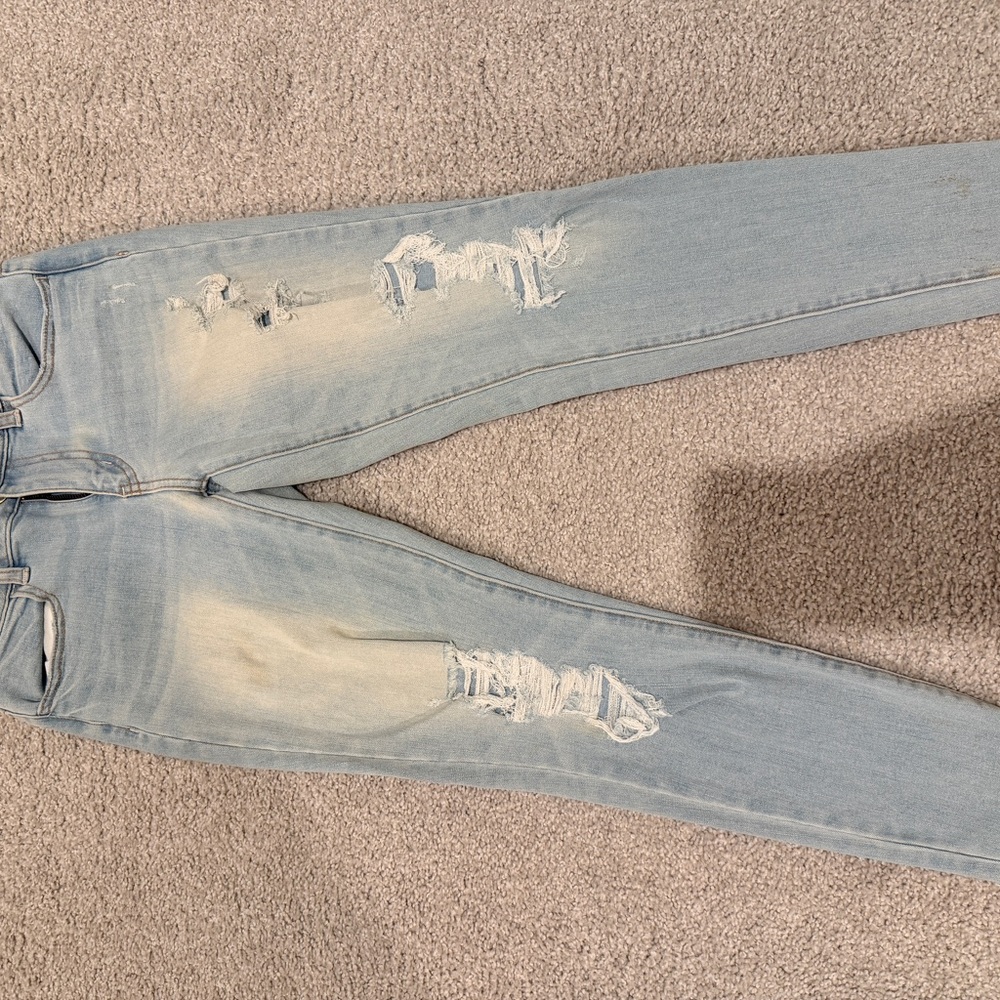 American Eagle Outfitters Light Blue Ripped Skinny Jeans